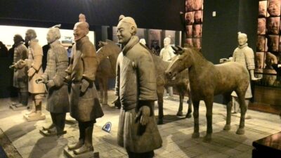 1 Day Beijing to Xi'an Terracotta Warriors Tour by Air - Bejing Hotel Pickup to Airport: Timing and Where Delays Show Up