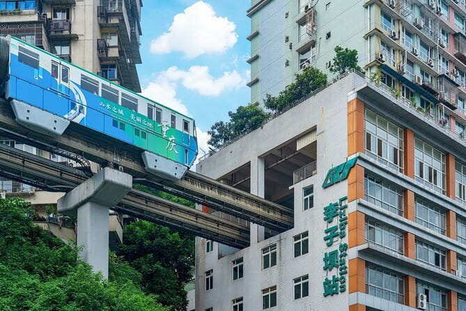 1 Day Chongqing Megacity Walking Tour - Liziba Station: The Metro That Runs Through a Building