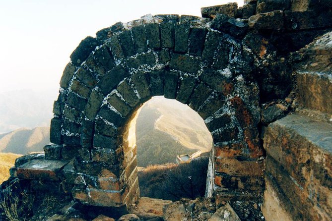 1-Day Great Wall of China Tours from Beijing Capital Airport to Mutianyu - What the Private Guide Adds (Beyond Ticket Scanning)