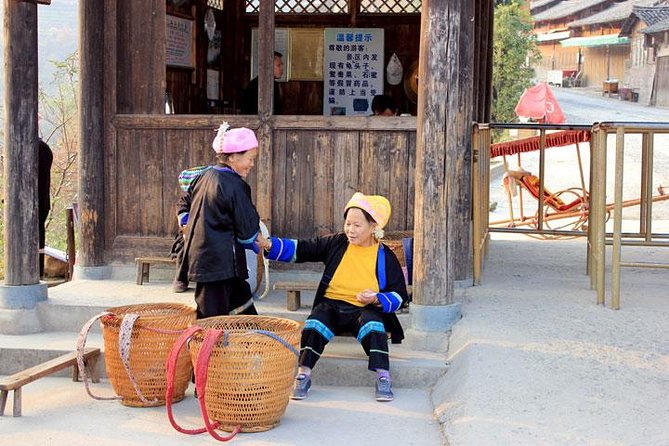 1-Day Longsheng Rice Terrace Tour from Guilin with Private Guide & Driver - Lunch during terrace time: plan to eat without stress