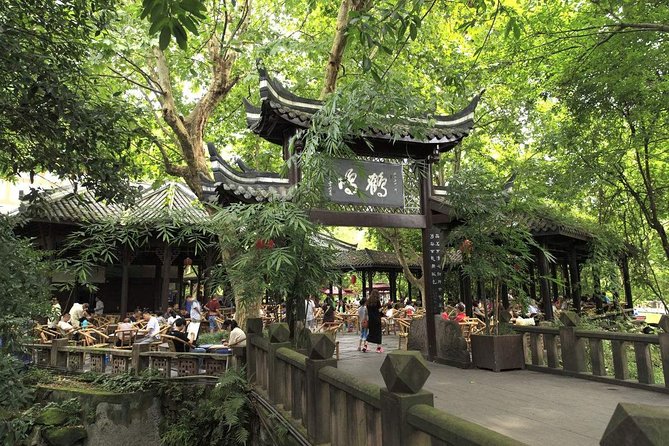 1-Day Panda Breeding Center plus Chengdu City Tour - People’s Park: tea in the middle of daily life
