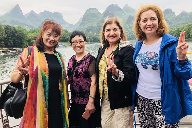 1 Day Private Tour: Li River Cruise from Guilin & Yangshuo Biking - Lunch on the Boat: What You Can Expect From the Included Meal