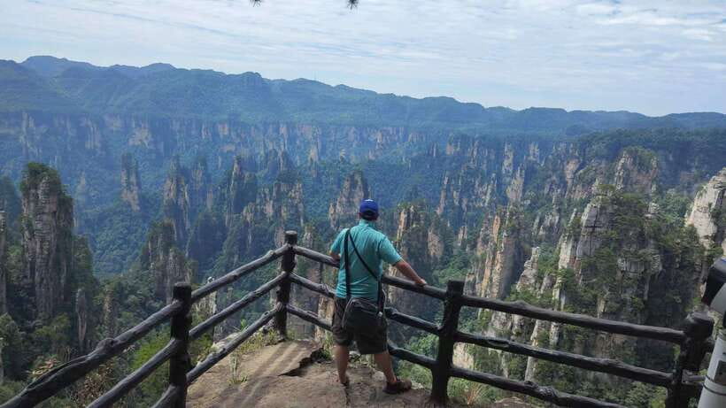1-Day Private Tour to Zhangjiajie Highlights - What to Pack and How to Stay Comfortable on the Route