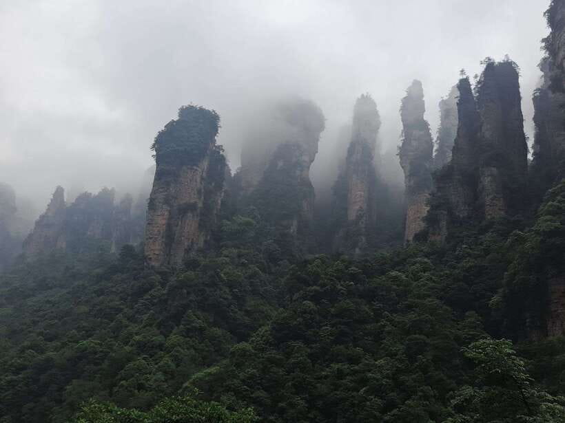 1-Day Private Tour to Zhangjiajie Highlights - Tianzi Mountain Cable Car Panoramas You Can Actually Enjoy