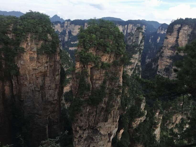 1-Day Private Tour to Zhangjiajie Highlights - Optional Add-Ons After the Park: Glass Bridge Style Choices