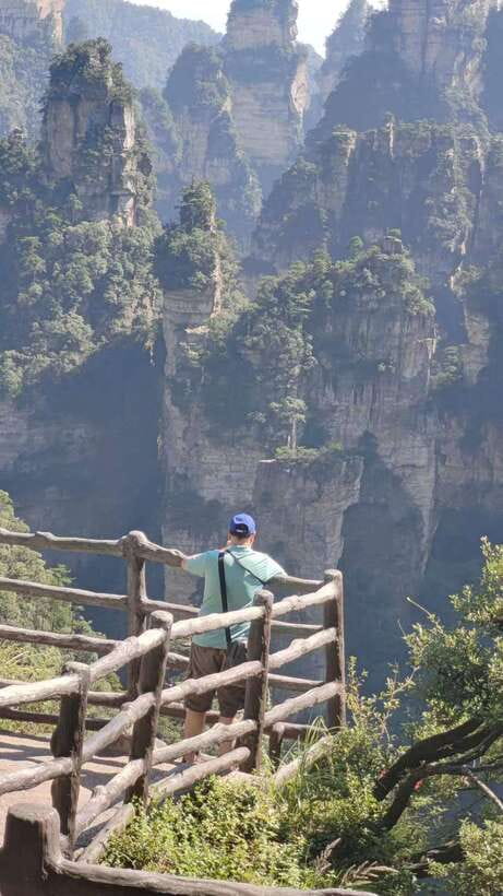 1-Day Private Tour to Zhangjiajie Highlights - Price and Value: What $210 Per Person Really Covers