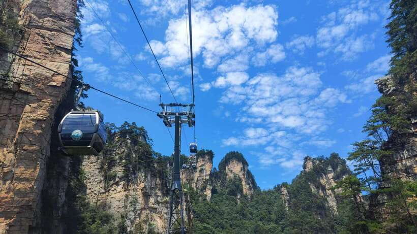 1-Day Private Tour to Zhangjiajie Highlights - Private Pickup and a 7–10 Hour Rhythm That Works