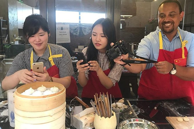 2.5hrs Chinese Kitchen Cooking Class: Xiaolongbao Soup Dumplings - Finding the Studio Near Changshu Road (Guangyuan Road)