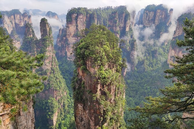 2-Day “Best Of Zhangjiajie”-Avatar World & Tianmen Mountain Tour - The Guide Factor: English Support and Route Timing That Actually Matters