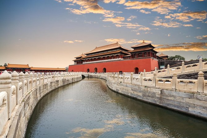 2-Day Private Beijing Excursion with Great Wall from Tianjin Cruise Terminal - Tiananmen Square on Day 2: fast stop, big presence