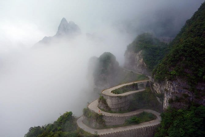 2 Day Private Tour of Zhangjiajie Highlights with Skip The Line - Zhangjiajie highlights, planned for real-life timing
