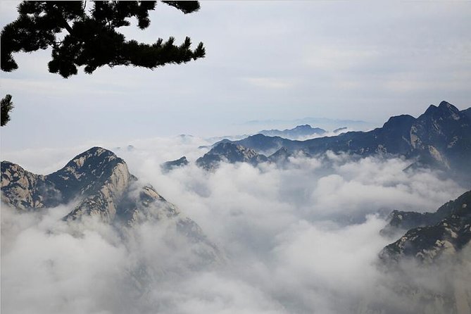 2-Day Xi'an Private Tour: Mount Huashan and Terracotta Warriors - The 2-Day Xi’an + Mount Huashan combo that actually makes sense
