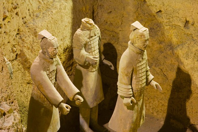 2-Day Xi'an Private Tour: Mount Huashan and Terracotta Warriors - Guide quality: where this tour shines, and one awkward note about tipping