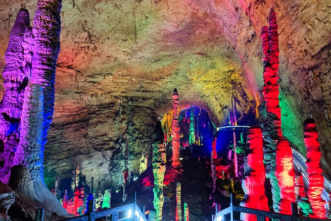 3-Day Zhangjiajie Panoramic Highlights Tour - Day 1 in the Real Zone: Zhangjiajie National Forest Park and the Avatar View Circuit