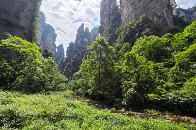 3-Day Zhangjiajie Panoramic Highlights Tour - Price and Entrance Fees: What $325 Really Becomes