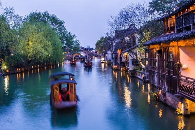 3-Hour Private Customized Shanghai Night Tour - Price and value: what $62.70 buys you at night