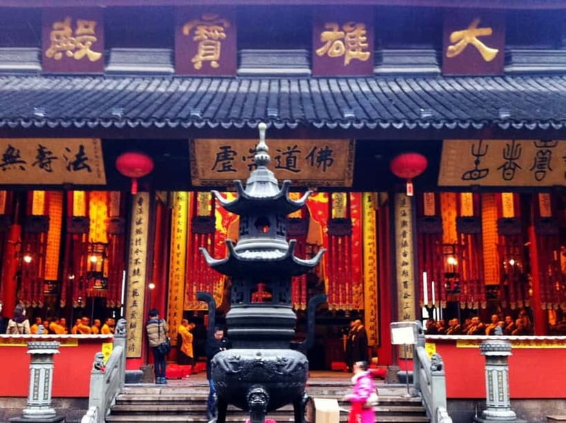 4-Hour Best Shanghai Private City Tour with Your Choice - Price check: why $91 for four hours can be fair value