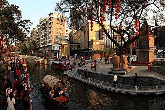 4-Hour Private Flexible Guangzhou City Tour with Dim-Sum Option - First meet, then set the pace with your local English guide