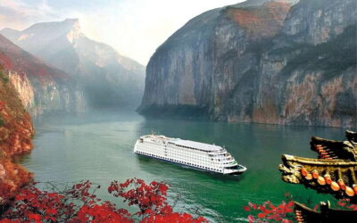 4D3N Yangtze River Victoria Cruise: Chongqing to Yichang - Boarding in Chongqing: timing, expectations, and first impressions