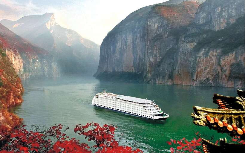 4D3N Yangtze River Victoria Cruise: Chongqing to Yichang - Boarding in Chongqing: timing, expectations, and first impressions