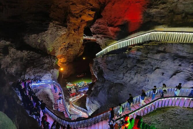 5-Day Private Zhangjiajie Ultimate Experience Tour - Day 4: Second Forest Park day—Huangshi Village and Golden Whip Brook