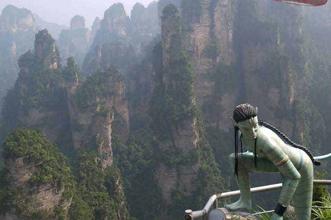 5-Day Private Zhangjiajie Ultimate Experience Tour - Day 5: Tianmen Mountain by cable car plus the Sand Painting Museum