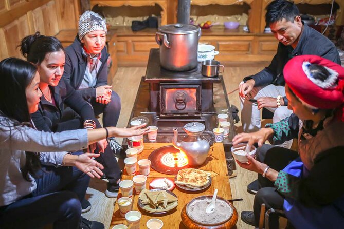 6-Day Go Beyond Shangrila for Wine & Tibetan Culture of Yunnan - Days 4–5: Getting to Yubeng Village, the jeep climb, and what to pack