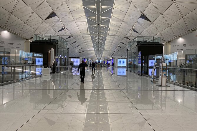 6-Hour Private Hong Kong Layover Tour - Meeting Point and Airport Pickup: The Stress-Reducer
