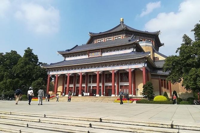 7-Hour Customised Private Guangzhou Sightseeing and Shopping Tour - Private setup: pickup, English guide, and real customization