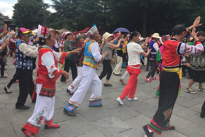 8-Day Private Yunnan Tour to Kunming, Dali, Lijiang and Shangri-La - Baisha murals, Dr. Joseph Rock’s former residence, Jade Spring Park, and Dongba culture
