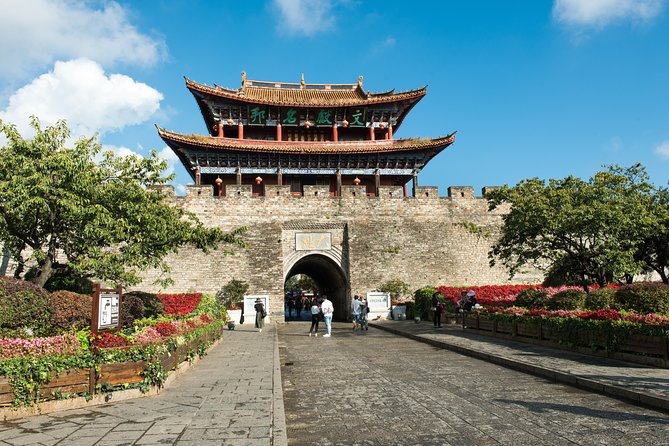 9 days Ancient Town Tour - Day 5: Shibaoshan Caves and a Temple on the Cliff, Then Riding Around Shaxi