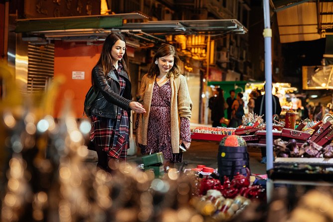 A Magical Evening in Hong Kong: Private City Tour - Cat Street antiques and the art of hunting small treasures