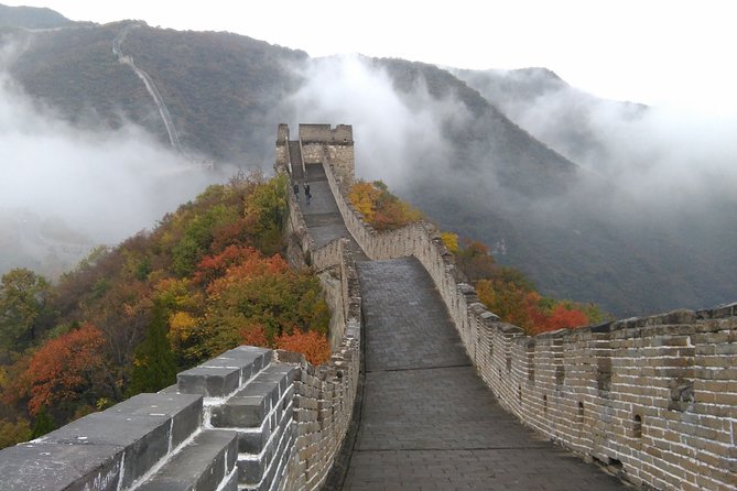 All-inclusive Day Tour: Mutianyu Great Wall & Beijing Panda Zoo with Local Lunch - When weather ruins plans, you won’t get stuck