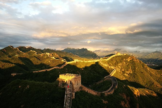 All Inclusive Private 2-Day Trip: Greatwall Trek from Gubeikou to Jinshanling - Day 1 on the wall: timing, history, and how the guide keeps it safe