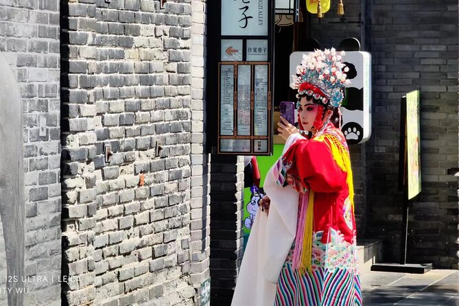All Inclusive Private Day Tour of Chengdu Old Streets including City Top Attractions - A 6–7 Hour Old-Streets Route That Keeps You Moving (Without Feeling Rushed)