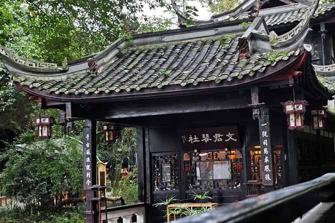 All Inclusive Private Day Tour of Chengdu Old Streets including City Top Attractions - Wuhou Memorial Temple: A Strong Stop With a Budget Footnote
