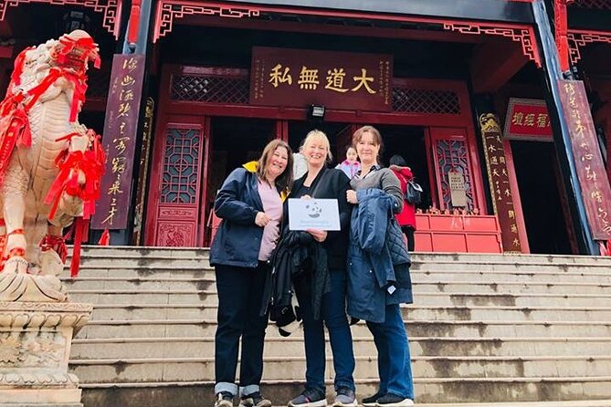 All-Inclusive Private Day Tour of Mount Qingcheng and Dujiangyan - Fish Mouth Weir, Bottle-Neck Channel, and the Anlan Suspension Bridge
