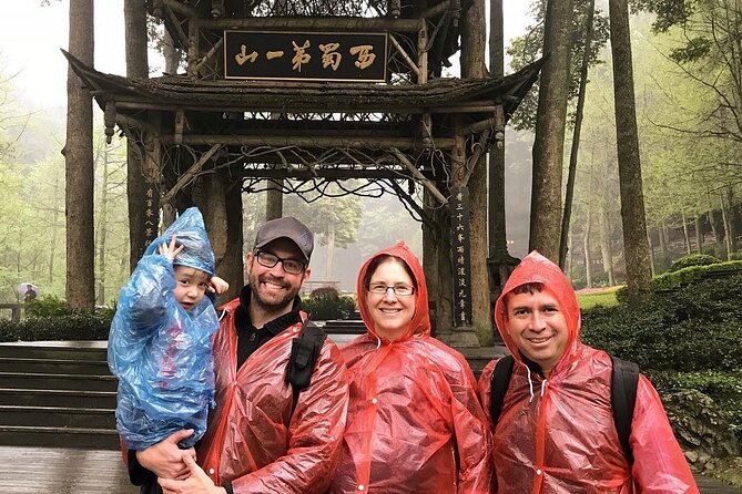 All-Inclusive Private Day Tour of Mount Qingcheng and Dujiangyan - Morning start: getting out early from Chengdu (and why it matters)