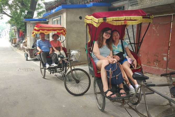 All-inclusive Private Day Trip: Hutongs, Lama Temple & Panda House with Lunch - Jingshan Park Hill: the viewpoint that frames the Forbidden City area
