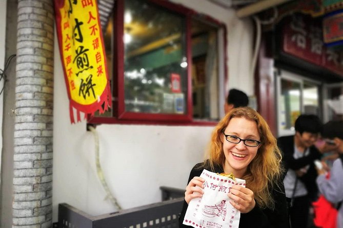 Authentic Old Beijing Hutong Food and Beer Private Tour - Private Tour + English Guide: How You Skip the Hutong Headache