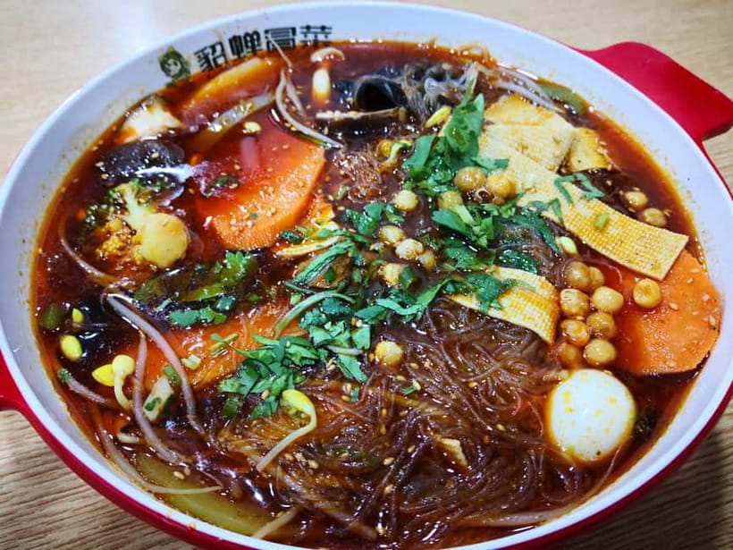 Authentic Old Xi'an Back Alley Food Tour - Local food square: where the tour turns up the variety