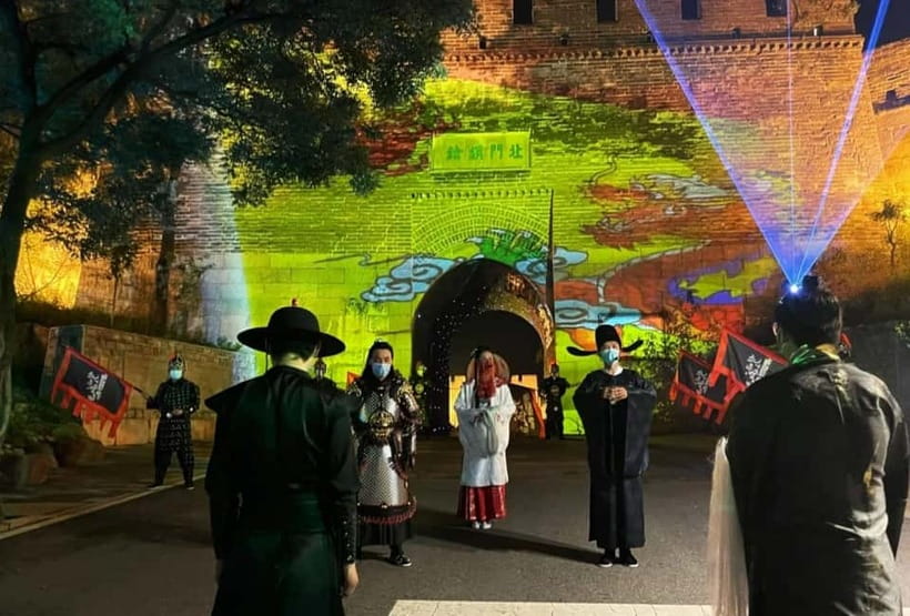 Badaling Great Wall Night Tour+ Light Show + Performance - Key Points to Know Before You Go