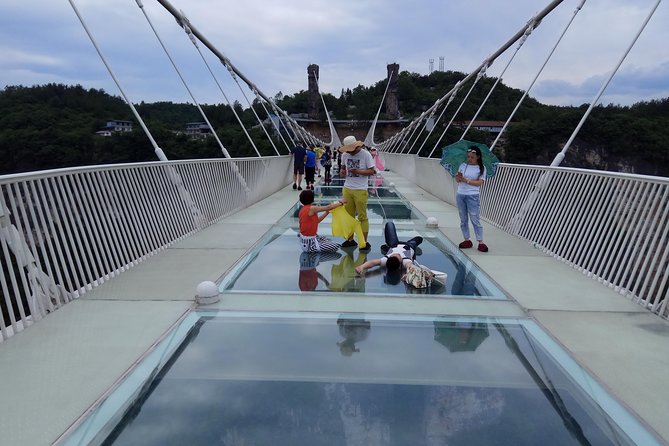 Baofeng Lake,Zhangjiajie Glass Bridge & Grand Canyon day tour - Key highlights worth planning around