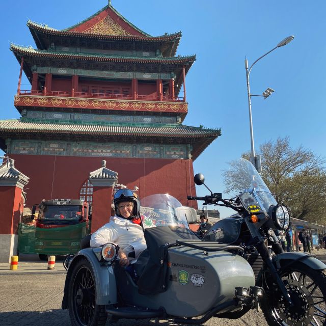 Beijing: 4 hours Discover City by Sidecar - Drum & Bell Towers area: your north-axis photo warm-up