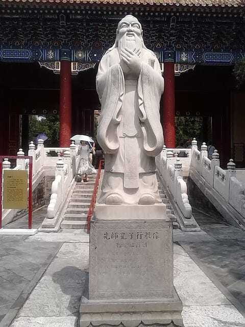Beijing: Confucius Temple Entry; fast and smooth - Crowd Reality: Sometimes Quiet, Sometimes Full