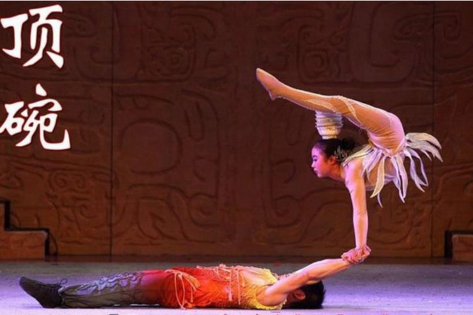 Beijing Evening Acrobatic Show in Red Theater + Private Transfer - Red Theatre at night: why this acrobatics show is a smart Beijing evening