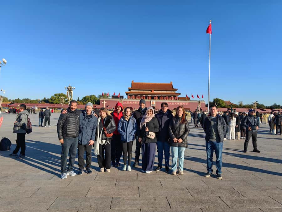 Beijing: Forbidden City & Tian’anmen Square Tour with Option - Guide quality: English/Spanish live commentary that keeps things coherent