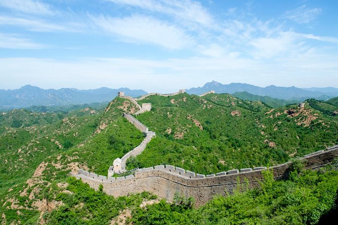 Beijing Gubei Water Town and Great Wall Day Trip - Hotel pickup, timing, and what the 9-hour schedule really means