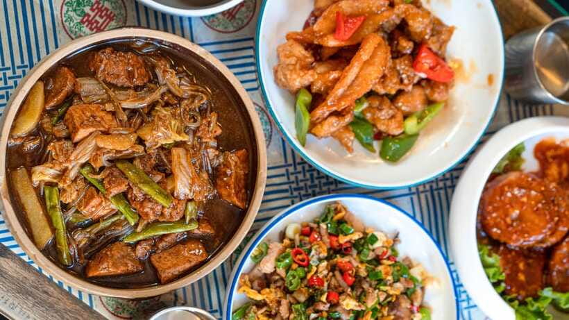 Beijing: Hidden Gems Guided Food Tour with Beer and Tastings - An “endangered” Muslim dish tied to Empress Cixi
