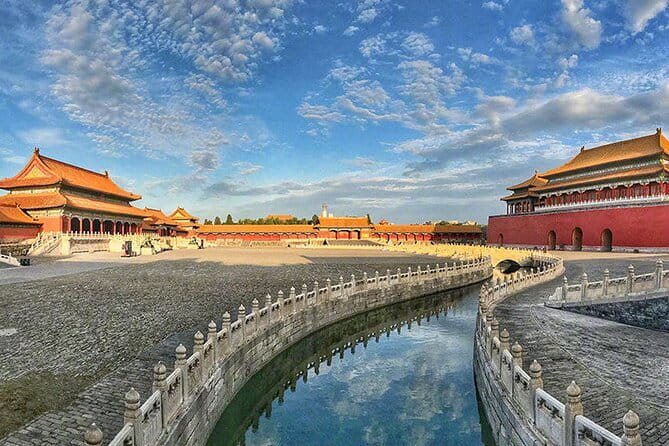 Beijing Historic City Guided Walking Tour + Calligraphy Creation - Dashilan Street: classic commerce and local snacks